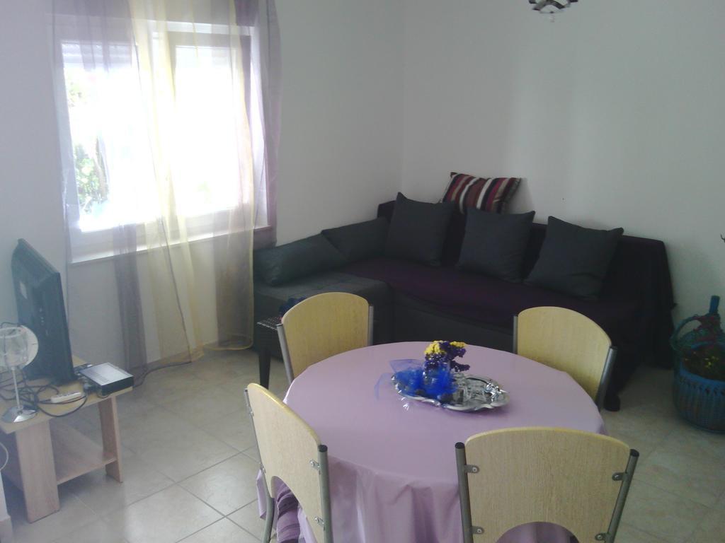 Apartments Krajici Kastela Phòng bức ảnh