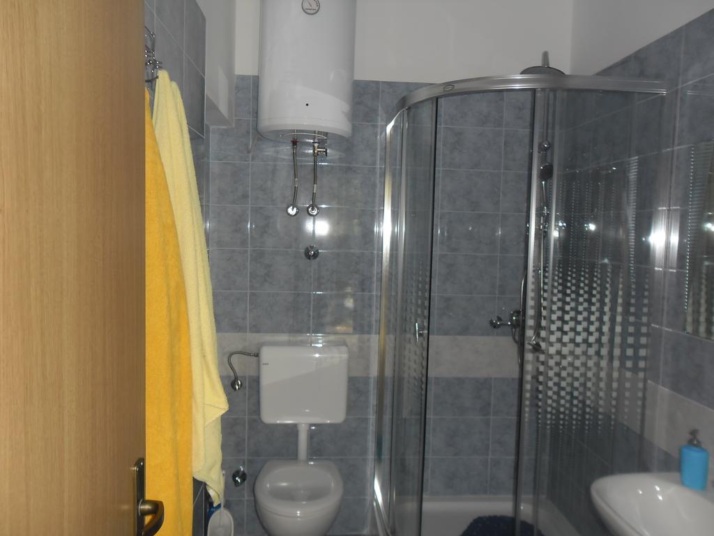 Apartments Krajici Kastela Ngoại thất bức ảnh